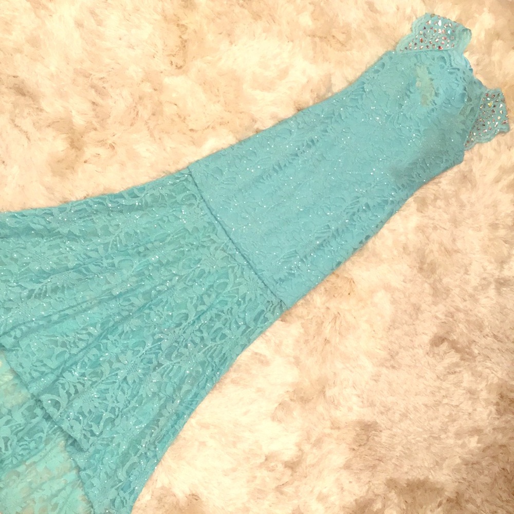 Morgan & Co Aqua Blue lace floor length formal